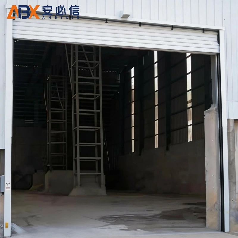 黄南藏族背带门